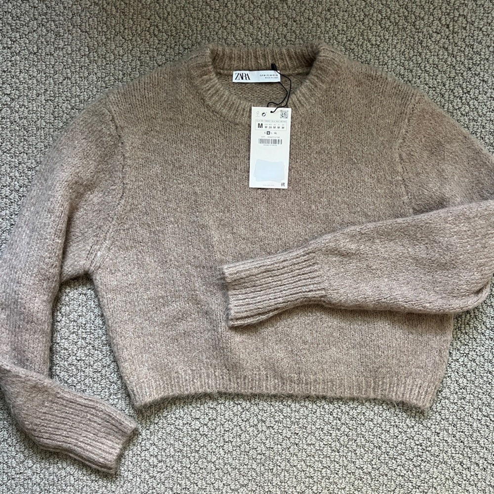 Zara Taupe Tan Crew Neck Knit Sweater NWT size medium